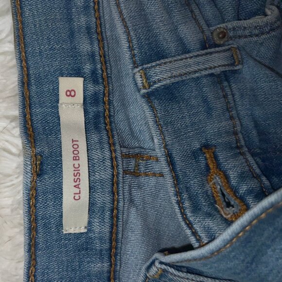 Levi Jeans - Picture 2 of 2